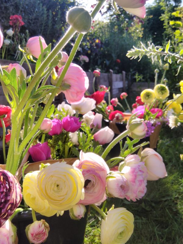 DIY Flower bucket